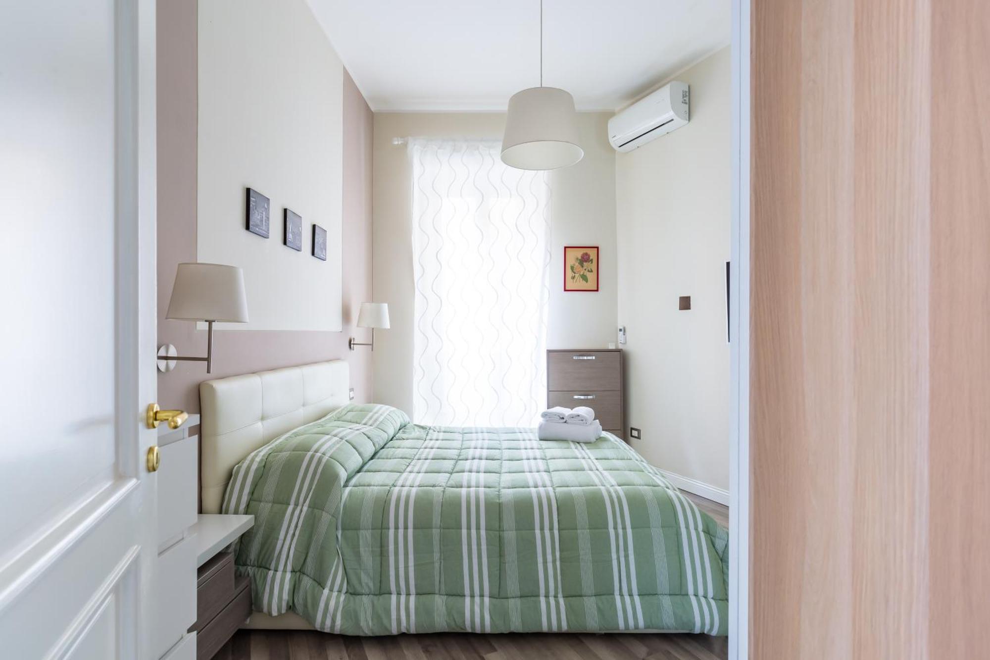 Napoli Heartbeat By Napoliapartments Exterior foto
